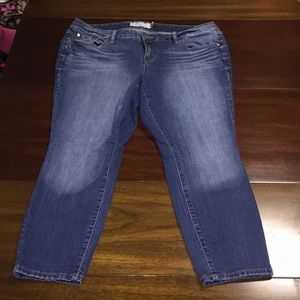 Torrid Classic Ankle Skinny Jean - Med Wash - sz16